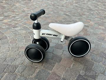 Baby balance bike