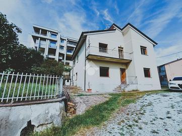 CASA INDIPENDENTE A SARSINA