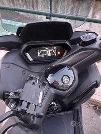 x-max 125cc anno settembre 2024