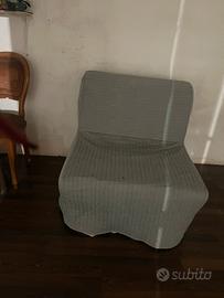 Mobilio vario cassapanca in legno e mobile medio