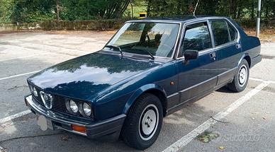 Alfetta 2000 Quadrifoglio oro 