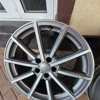 cerchi audi rs 19 originali Q3/Q2/A3 NUOVI 