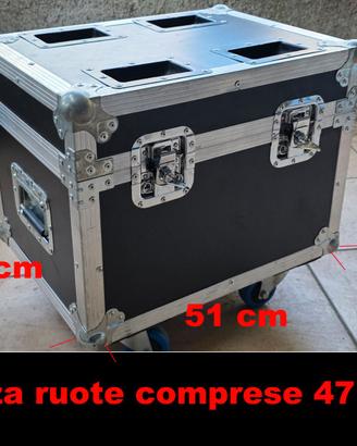 FLIGHT CASE PROFESSIONALE CON RUOTE