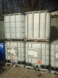 Cisterne IBC 1000 litri in plastica