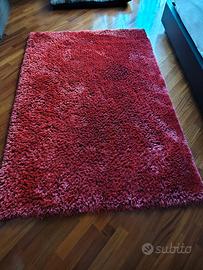 tappeto rosso pelo lungo