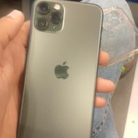 iPhone 11 pro 64GB, batteria 96%.