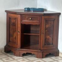 Mobile angolare in legno