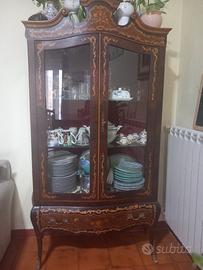 vetrinetta legno ed intarsi