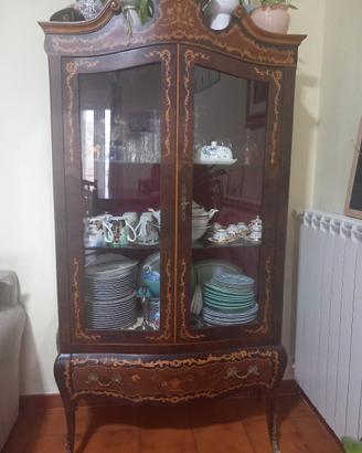 vetrinetta legno ed intarsi