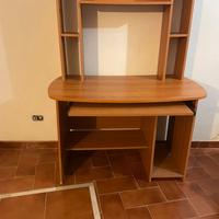 Mobile scrivania porta computer usato