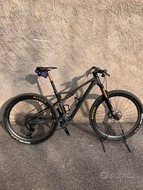 Orbea Oiz M-Team tg. M, ruote custom