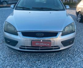 Ford Focus 1.6 110 cv manuale - 2005