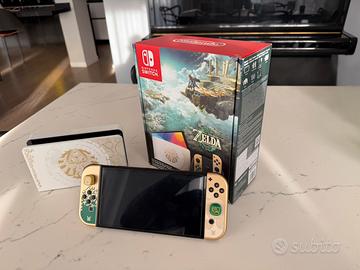 Nintendo Switch OLED Zelda edition  + custodia