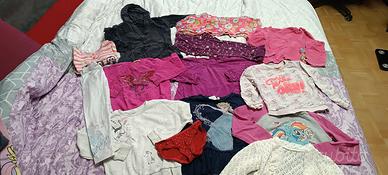 Vestiti per bambina 2/5anni.( lotto)