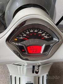 piaggio vespa gts super 