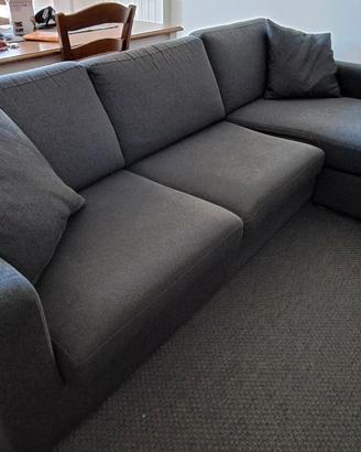 Divano con chaise longue