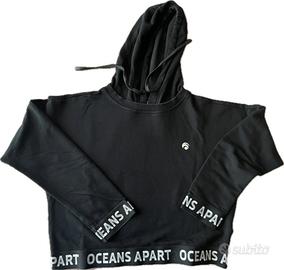 🖤 Felpa nera Oceans Apart con cappuccio