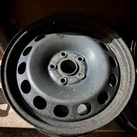 cerchi auto in ferro 205 / 55 R16