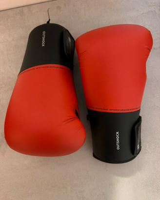 Guantoni boxe  outshock (decathlon) come nuovi