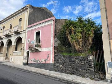 CASA INDIPENDENTE A RIPOSTO