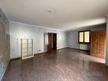 Appartamento di 82 m² con 3 locali a Borgo Vercell