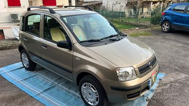 Panda 1.2 benzina/metano x città neopatentati