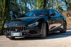 Maserati Ghibli 3.0 V6 Gransport  275cv my2019