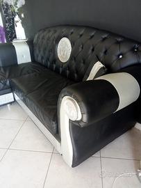 Divano stile Versace