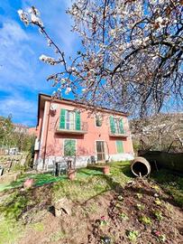 Villa di 183 m² con più di 5 locali a La Spezia