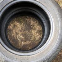 Gomme estive 185/65/15 più cerchi rimorchio3,50x10