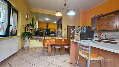 CASA INDIPENDENTE A MONTESARCHIO