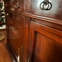 CREDENZONE LEGNO PREGIATO