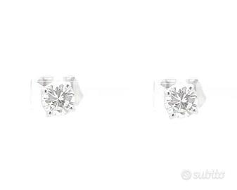 Orecchini punto luce ct 0,57