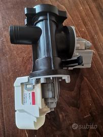Pompa Askoll modello m314 per lavatrice Whirlpool