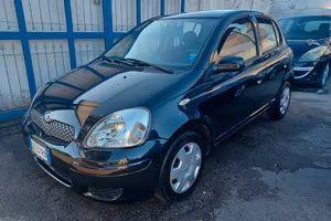 Toyota Yaris 1.0 BENZINA 5 porte Sol