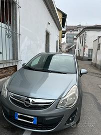 Opel corsa 1.2 5 porte benzina