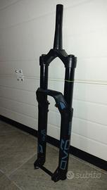 Forcella enduro 38 170mm DVO