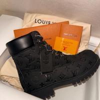 Timberland LV nere taglia 44 solo Roma‼️