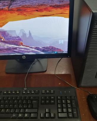 Workstation grafica HP EliteDesk 705 G1 MT
