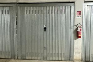 Garage a riva ligure via aurelia