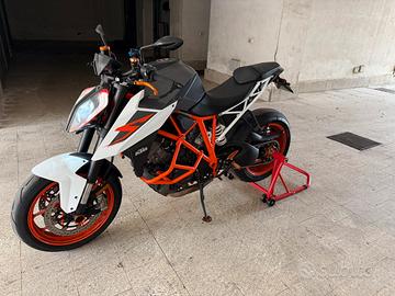 Duke 1290R 2019 sport