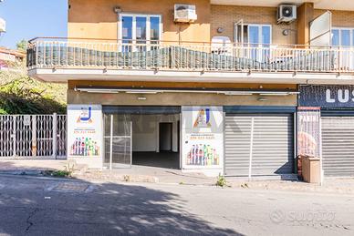 Locale Commerciale - Sant'Agata li Battiati