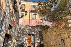 Casa Indipendente Pesche [I0526VRG]
