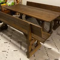 Tavolo da giardino in legno massello