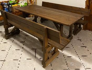 Tavolo da giardino in legno massello