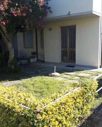 Trilocale con giardino a Cecina Mare