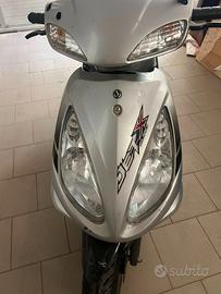 SYM Jet Euro X 50 – 2008 – 6.944 km
