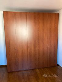 Armadio 5 ante