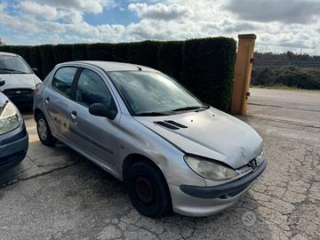 RICAMBI AUTO PEUGEOT 206 ANNO 2000
