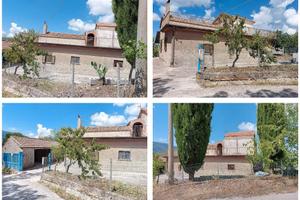 Casa con terreno "grande potenziale", bel Panorama